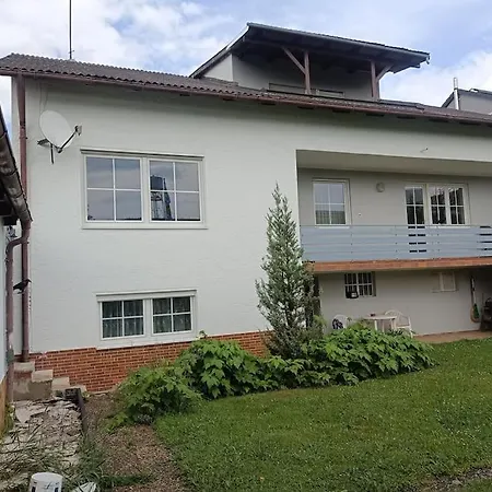 Ferienwohnung *